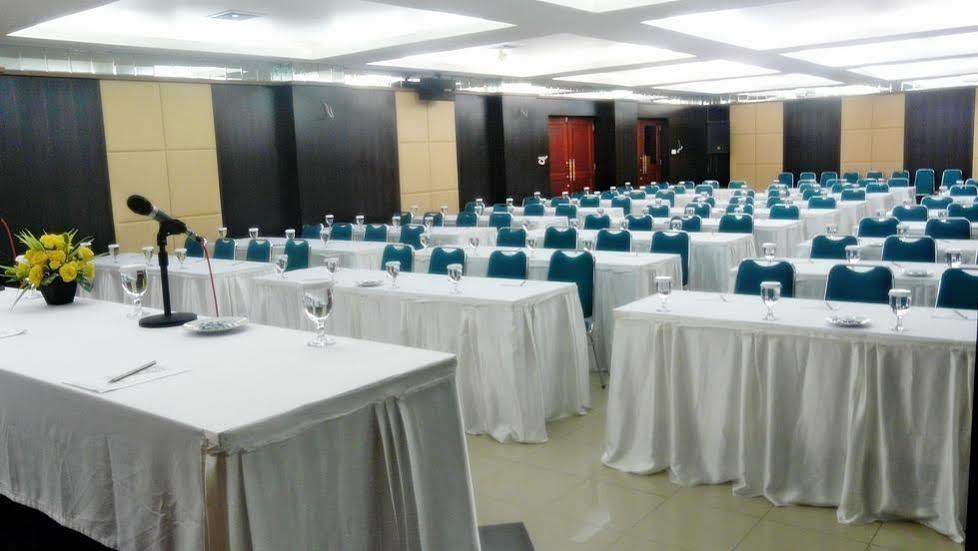 Hotel Victoria River View 반자르마신 외부 사진